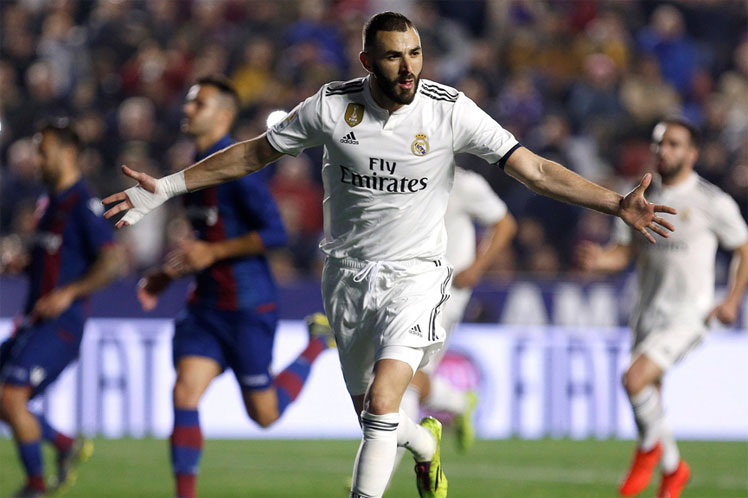 Real Madrid vence al Levante gracias a dos penaltis polémicos – Listín ...